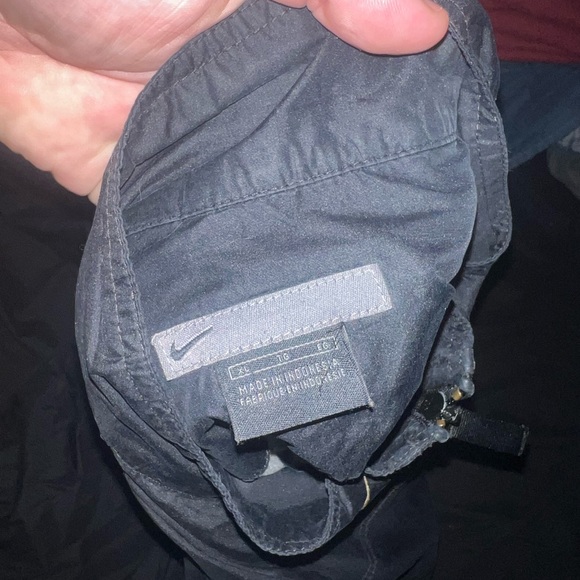 Nike Windbreaker - Picture 3 of 3